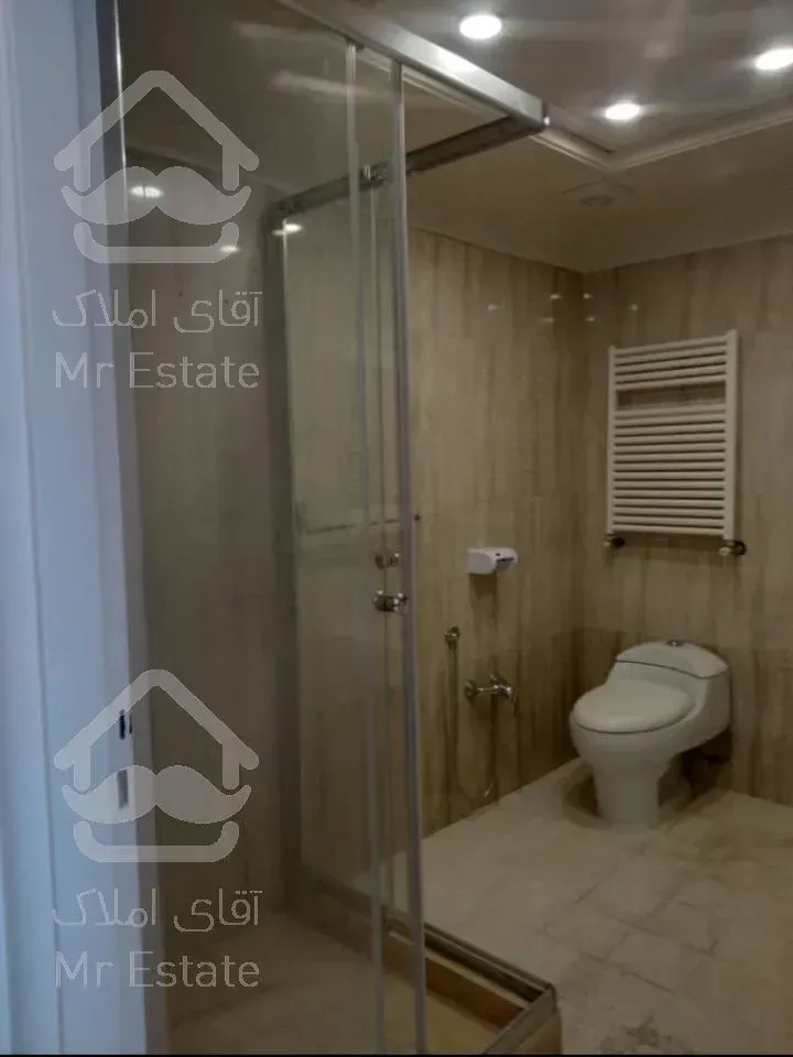 آپارتمان ۱۶۰متری در کامرانیه جنوبی