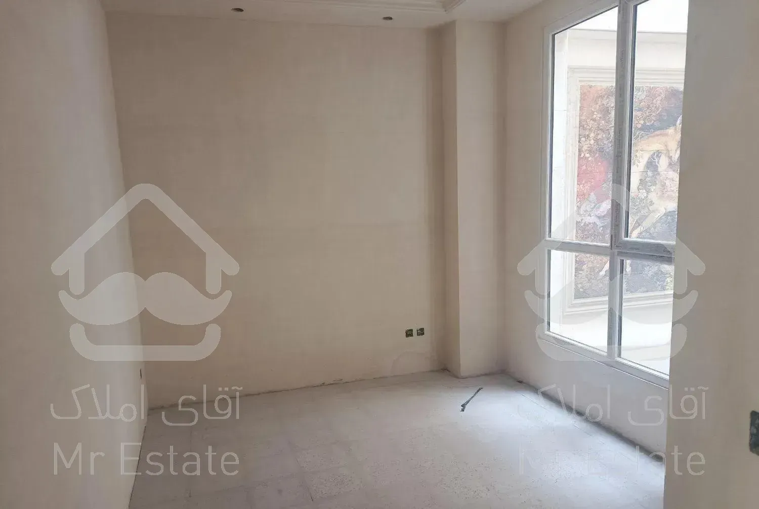 ۱۹۸متر.کلید نخورده.خ آبان شمالی.زرتشت