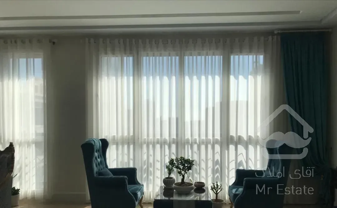 رهن آپارتمان ۲۰۰ متری ۳ خوابه در ده‌ونک