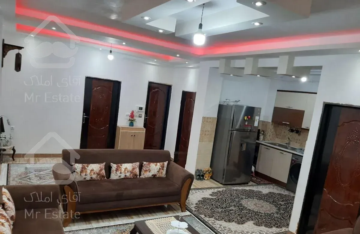 تکواحدی تمیز 90 متری بلوار لاکان