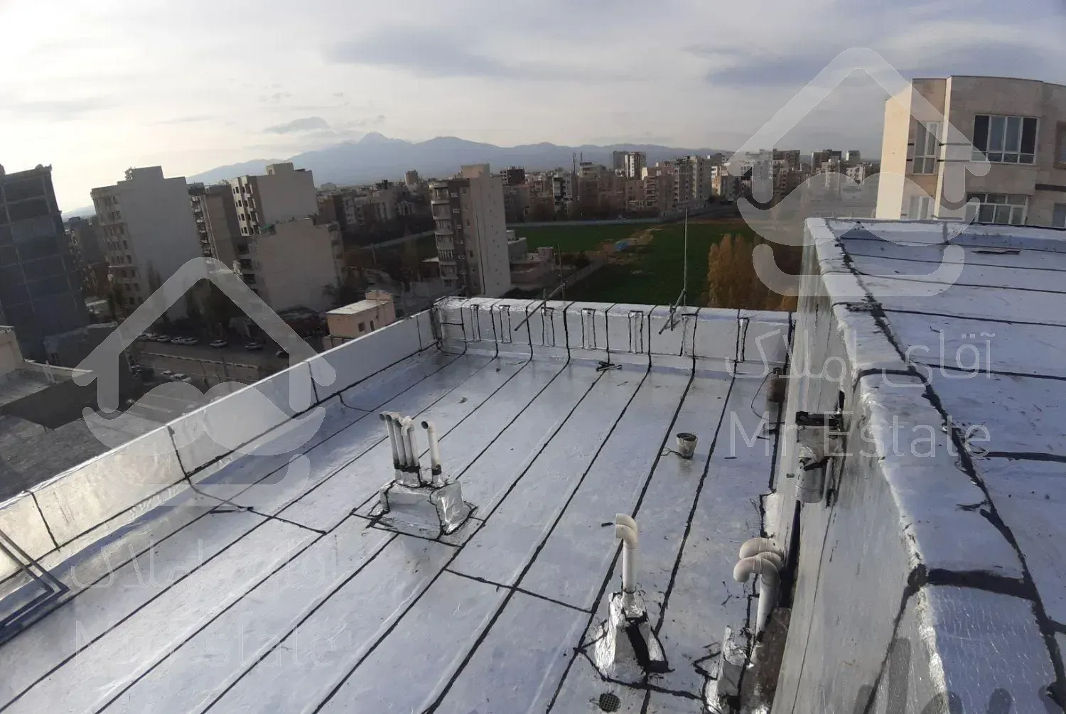 نصب ایزوگام و قیر گونی و آسفالت کاری .