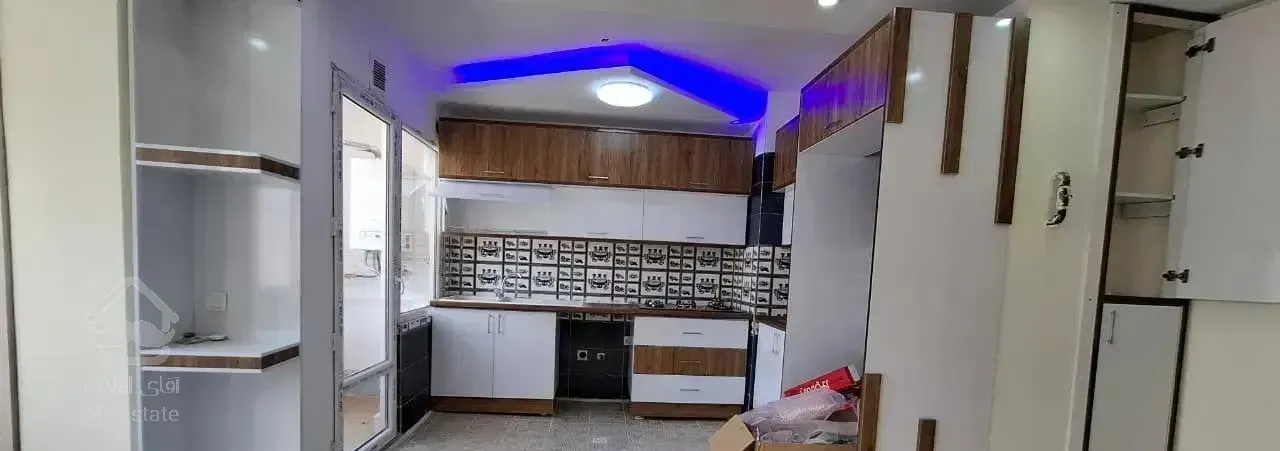 آپارتمان کیانمهر شهرک ابریشم روبه روی پانیسان**