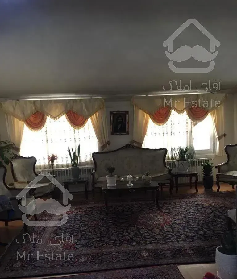 ۲۱۰متر۳خواب/دوبلکس/مناسب برای دفترکار و مسکونی