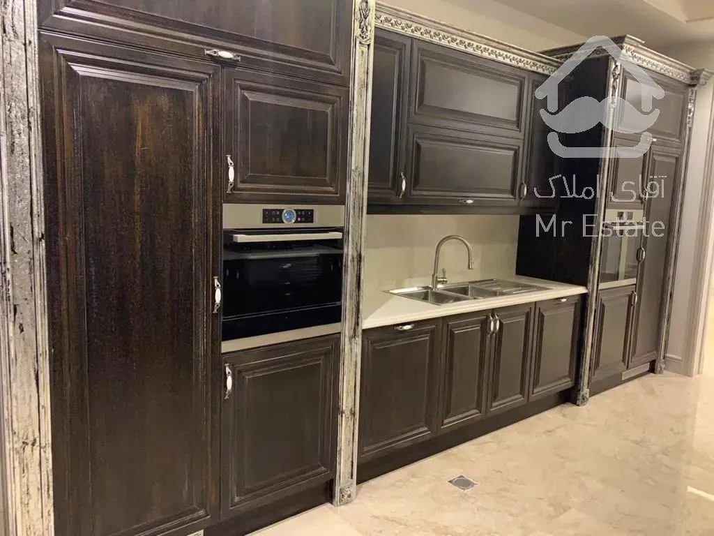 خرید آپارتمان ۳۴۱ متری فرمانیه سنبل