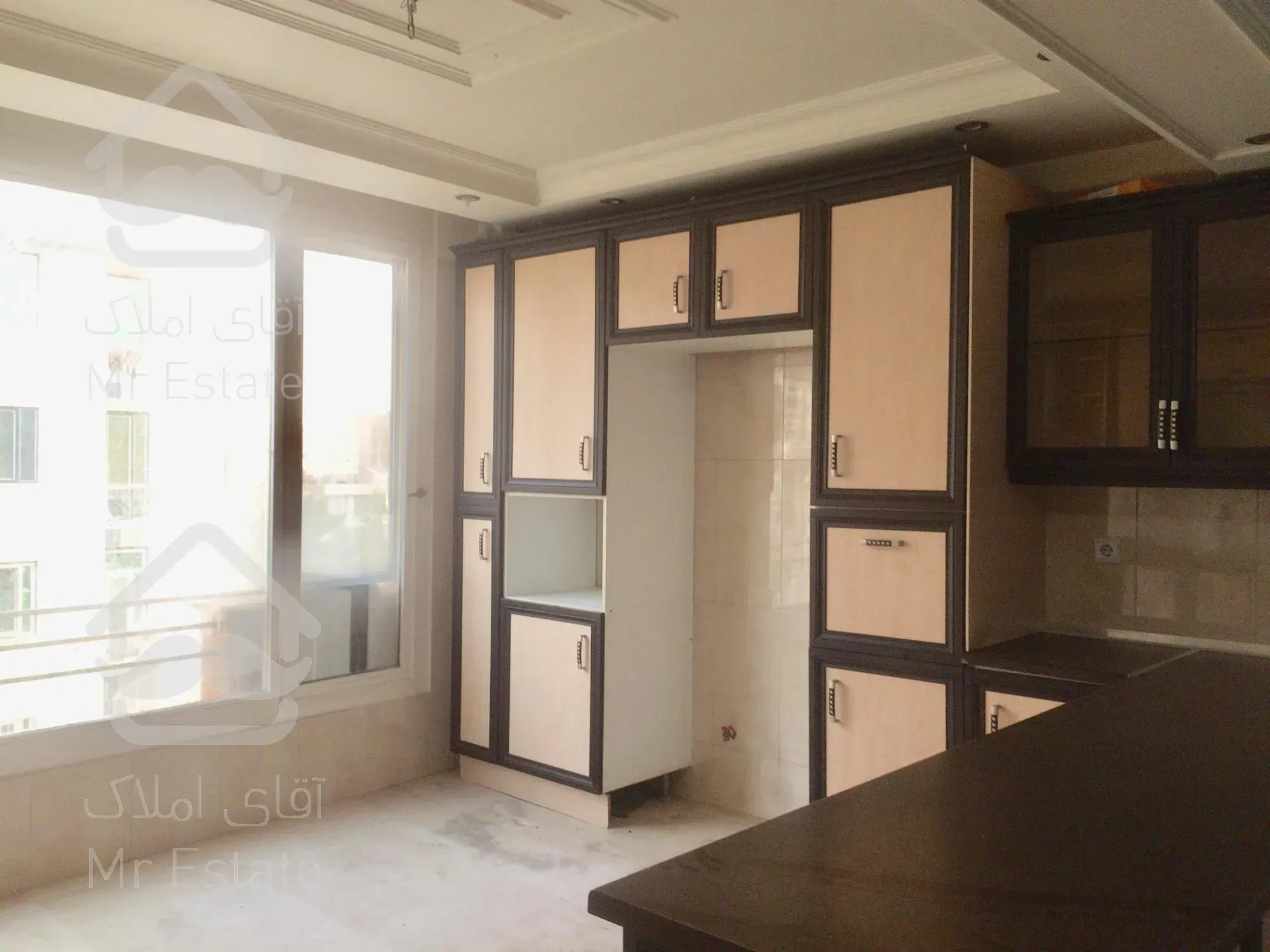 ۹۷متر آپارتمان مسکونی صادقیه اباذر