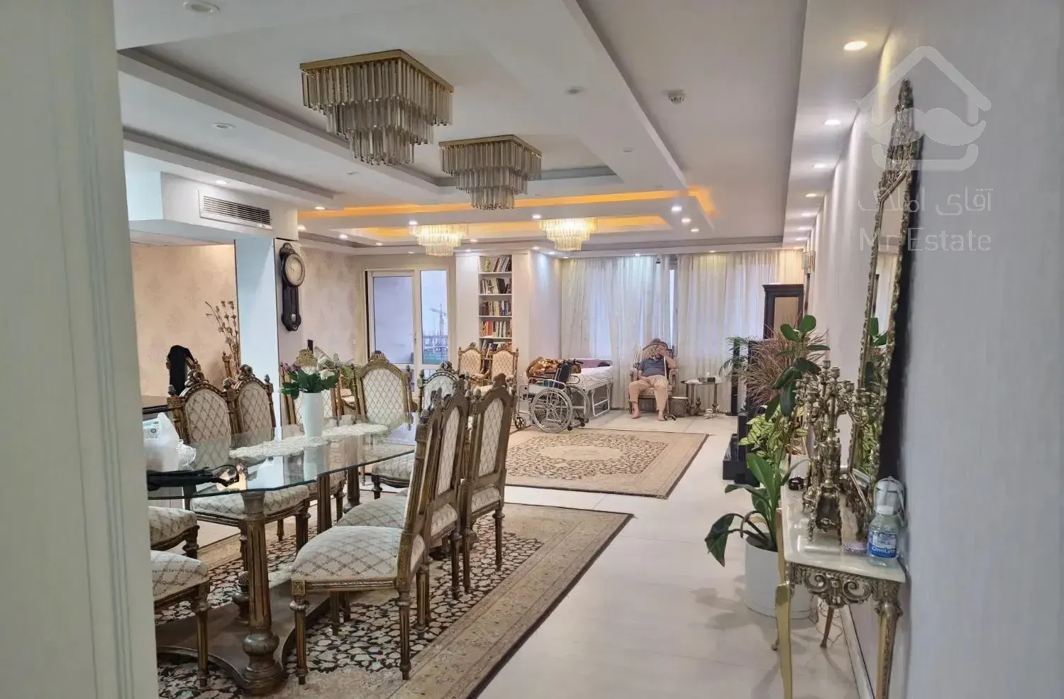 آپارتمان سعادت آباد۱۸۵متر۴خواب ویو ابدی