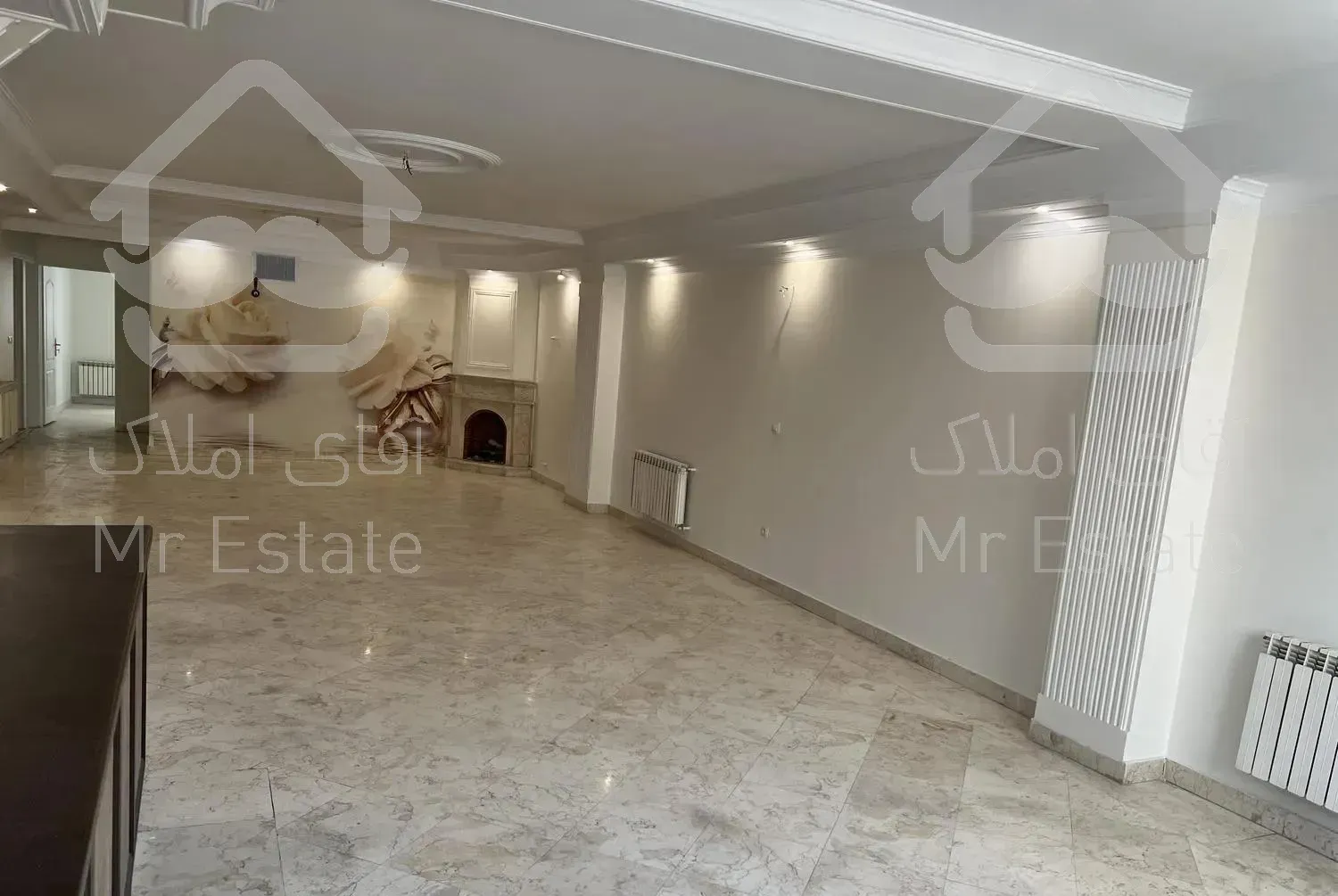 آپارتمان تک واحدى ١٦١ مترى ٣ خواب فول