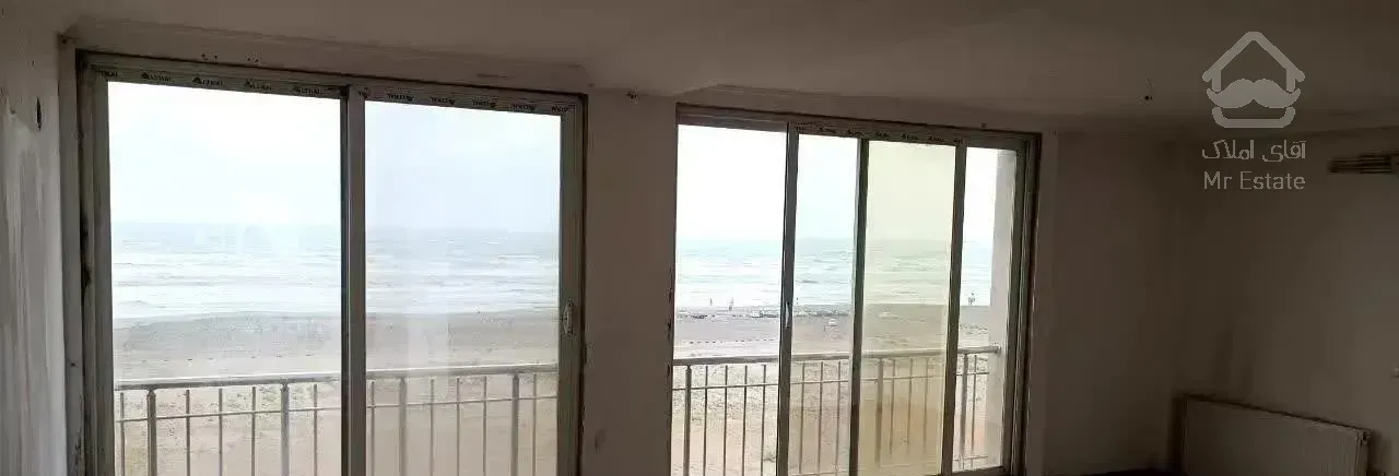 رهن و اجاره آپارتمان ۹۴ متری پلاک اول دریا