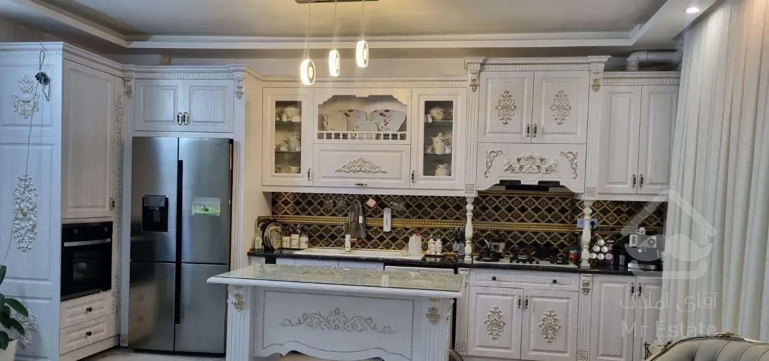 فروش آپارتمان ۹۵ متری ۲ خوابه همکف در طلاب