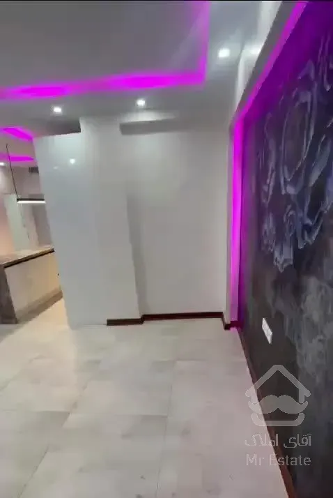 واحد۷۰متری/دریاچه چیتگر/دوخواب/وام دار سنددار