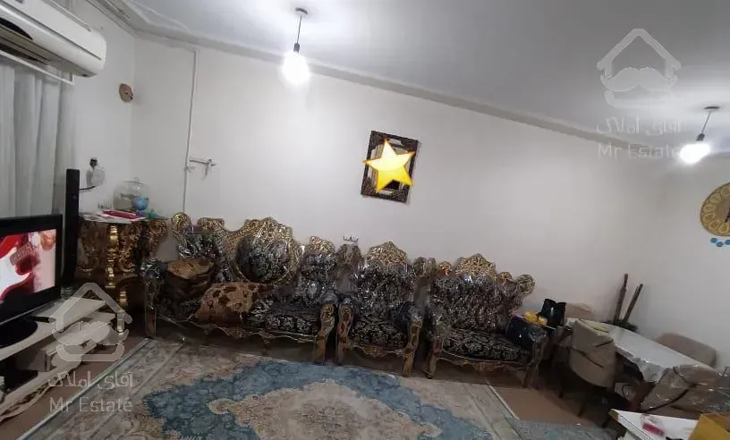 آپارتمان چهار واحده طبقه بالا ۷۶ متر