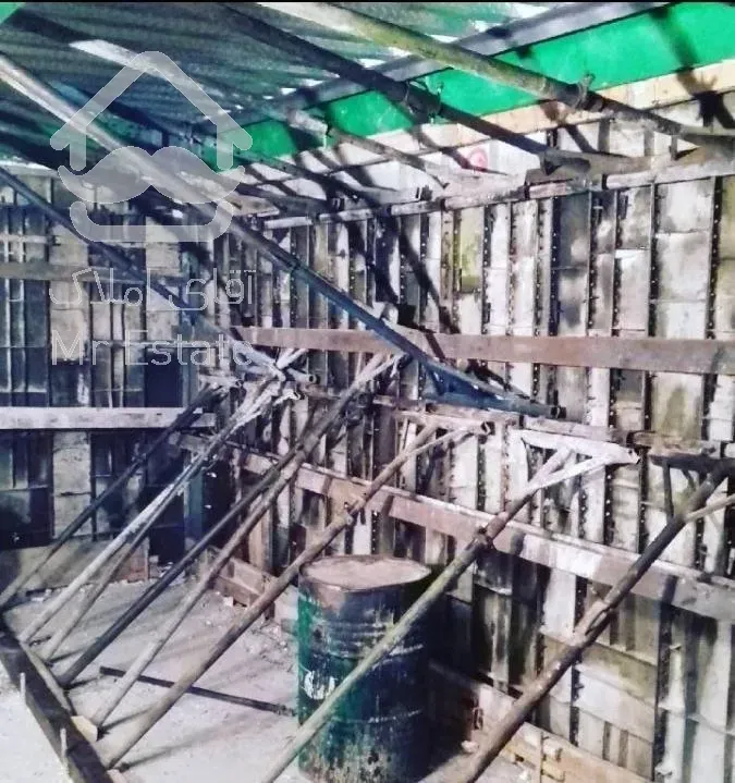 اجرای انواع آرماتوربندی.قالبندی.سقف و استخر