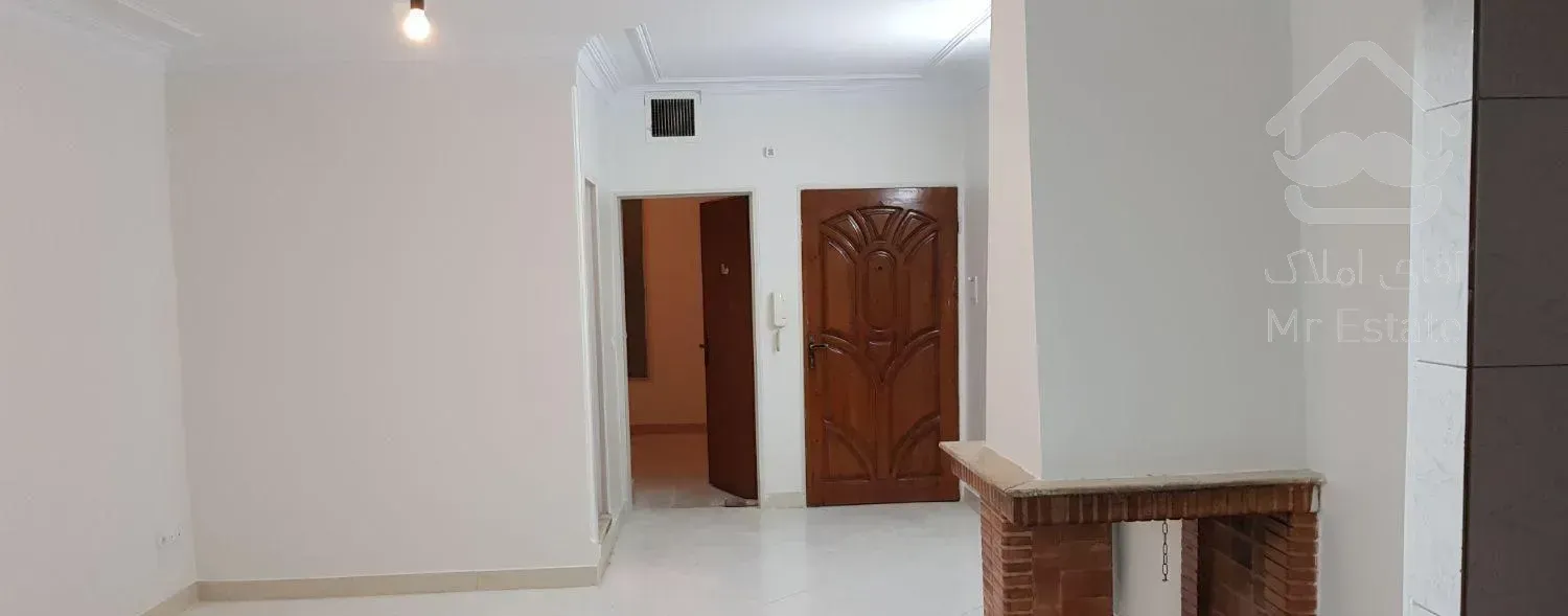 اجاره آپارتمان ۵۲ متری ۱ خوابه طبقه ۳  تولید دارو