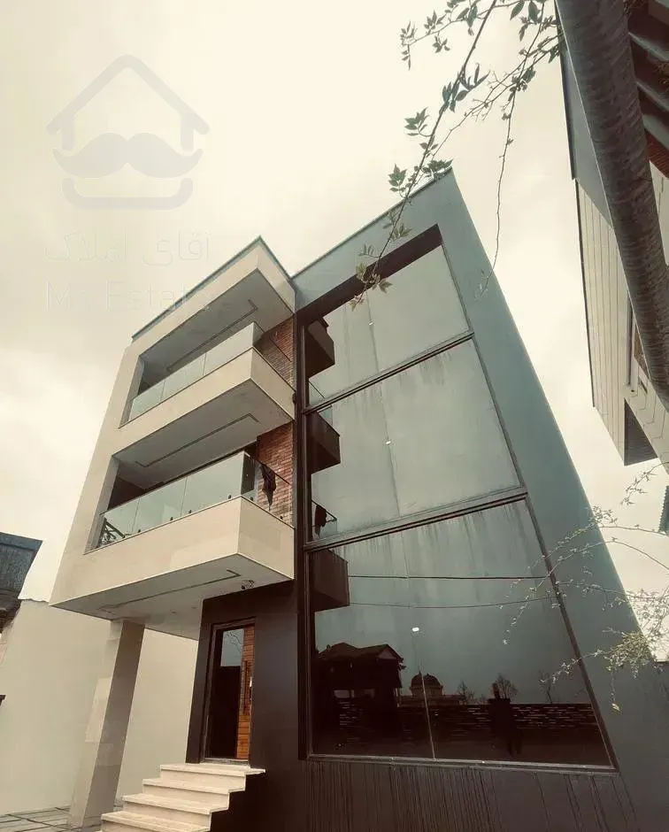 فروش ویلا استخر دار ویو جنگل دریا۳۱۰ متری ۳ خوابه