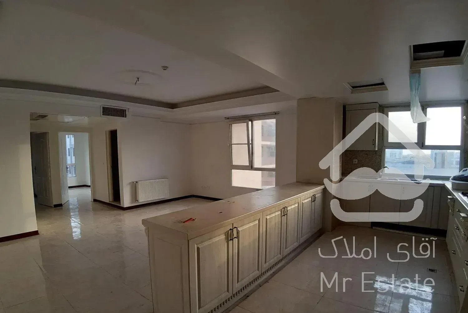 ۸۵ متری فول