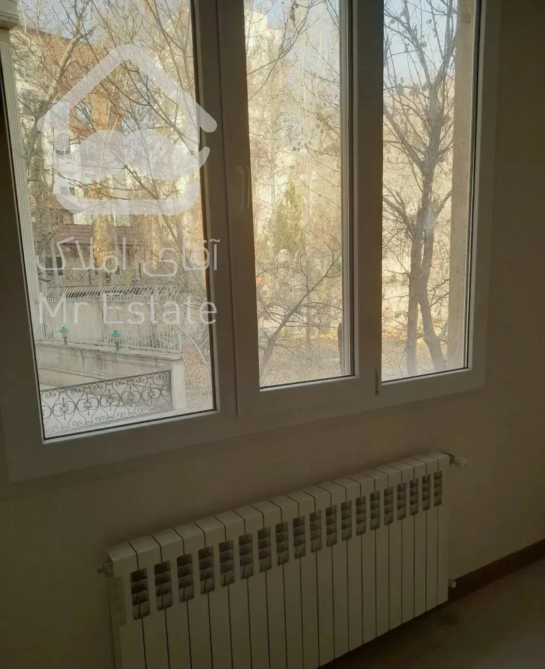 ۱۹۰ متر ۳ خواب تک واحدی طبقه دوم