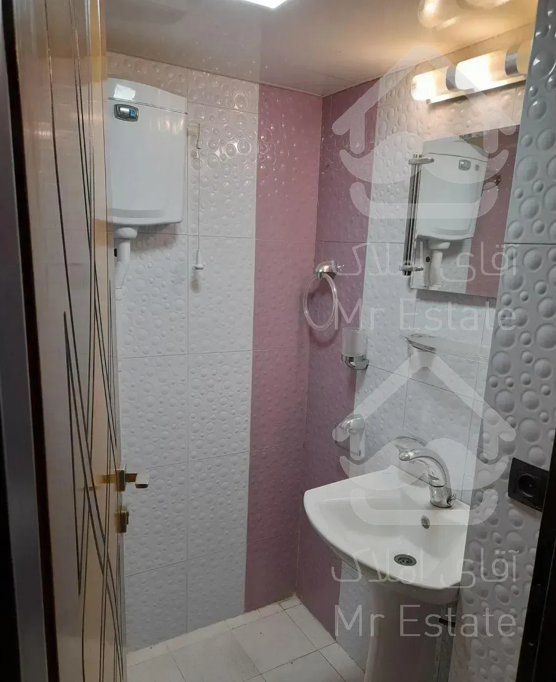 اپارتمان ۱۰۲ متر  ۲ خوابه