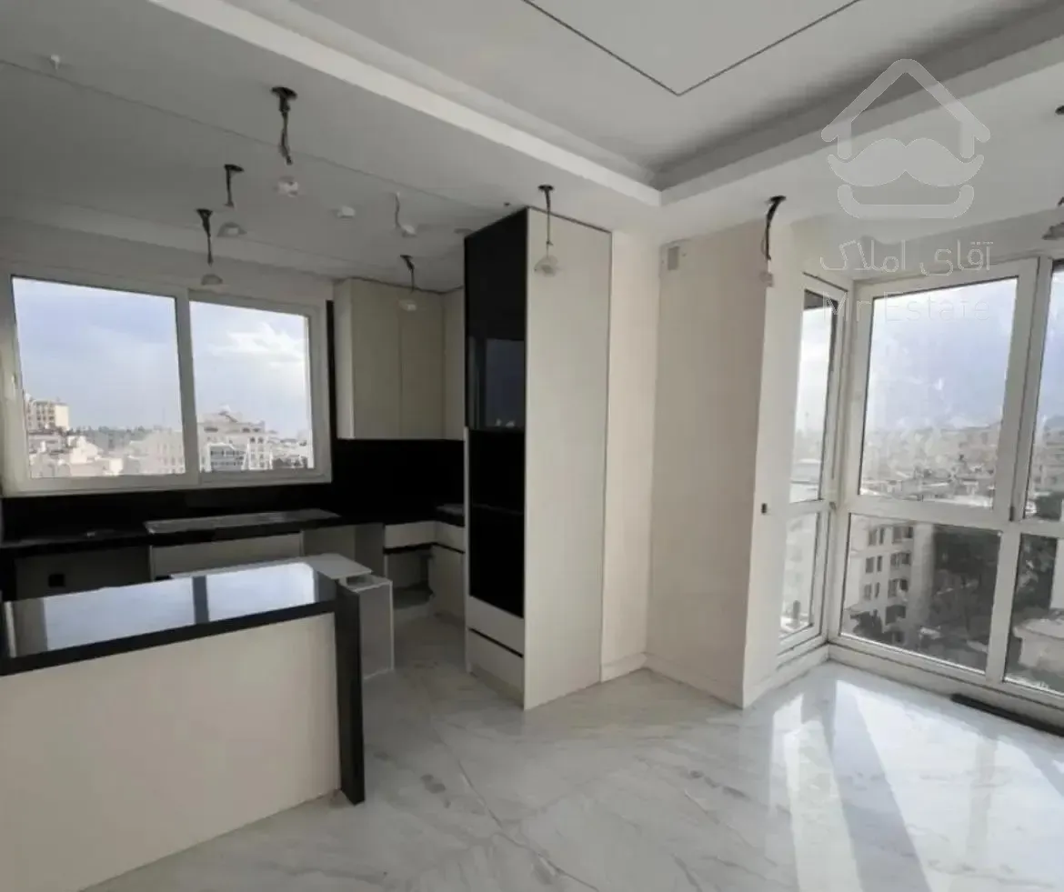 ۱۵۰متر فرمانیه مناسب سخت پسندان بازسازی مدرن