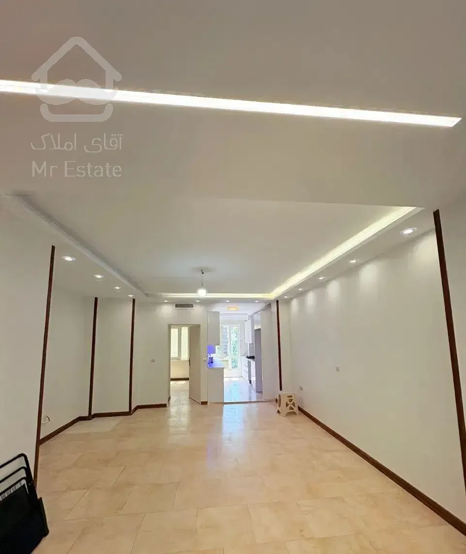 ۶۵ متر فول امکانات