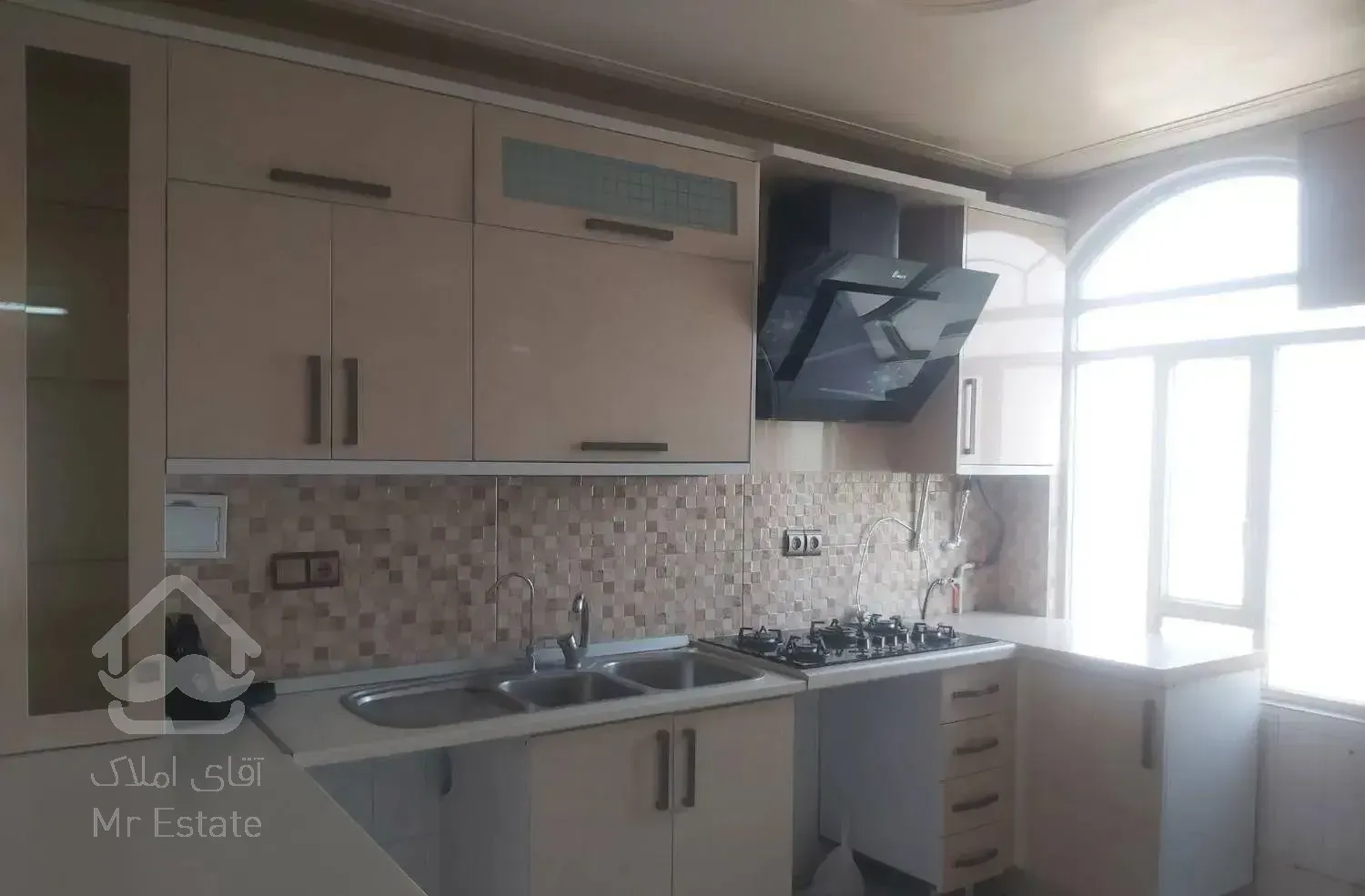 ۶۳ متر برادران احمدی کامل بازسازی شده