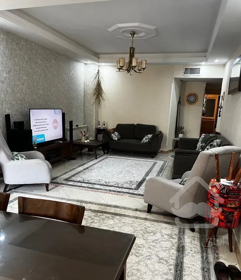 فروش آپارتمان ۸۵ متری ۲ خوابه در کوی هفدهم شهریور