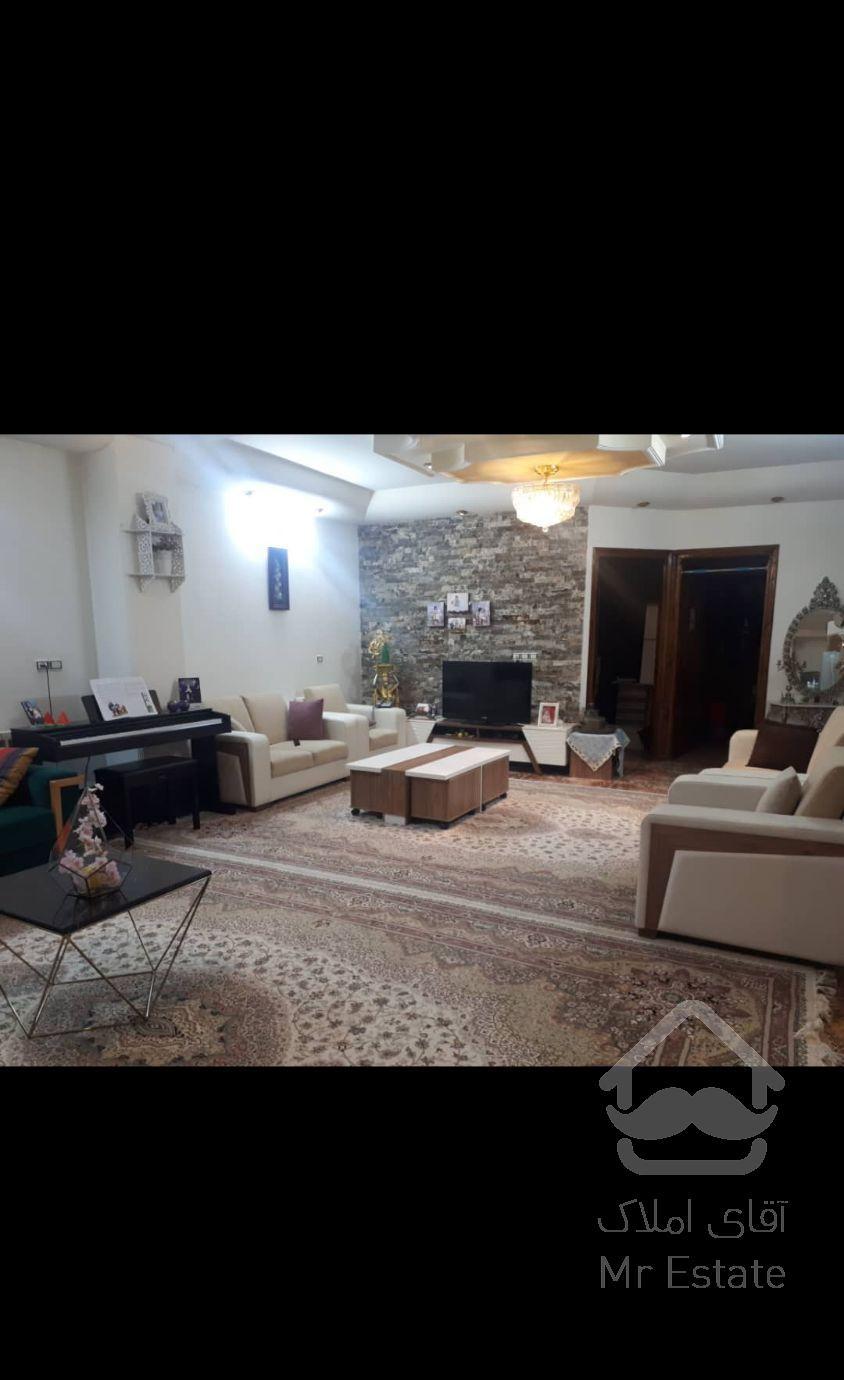 آپارتمان 100متری واقع در خیابان امام رضا