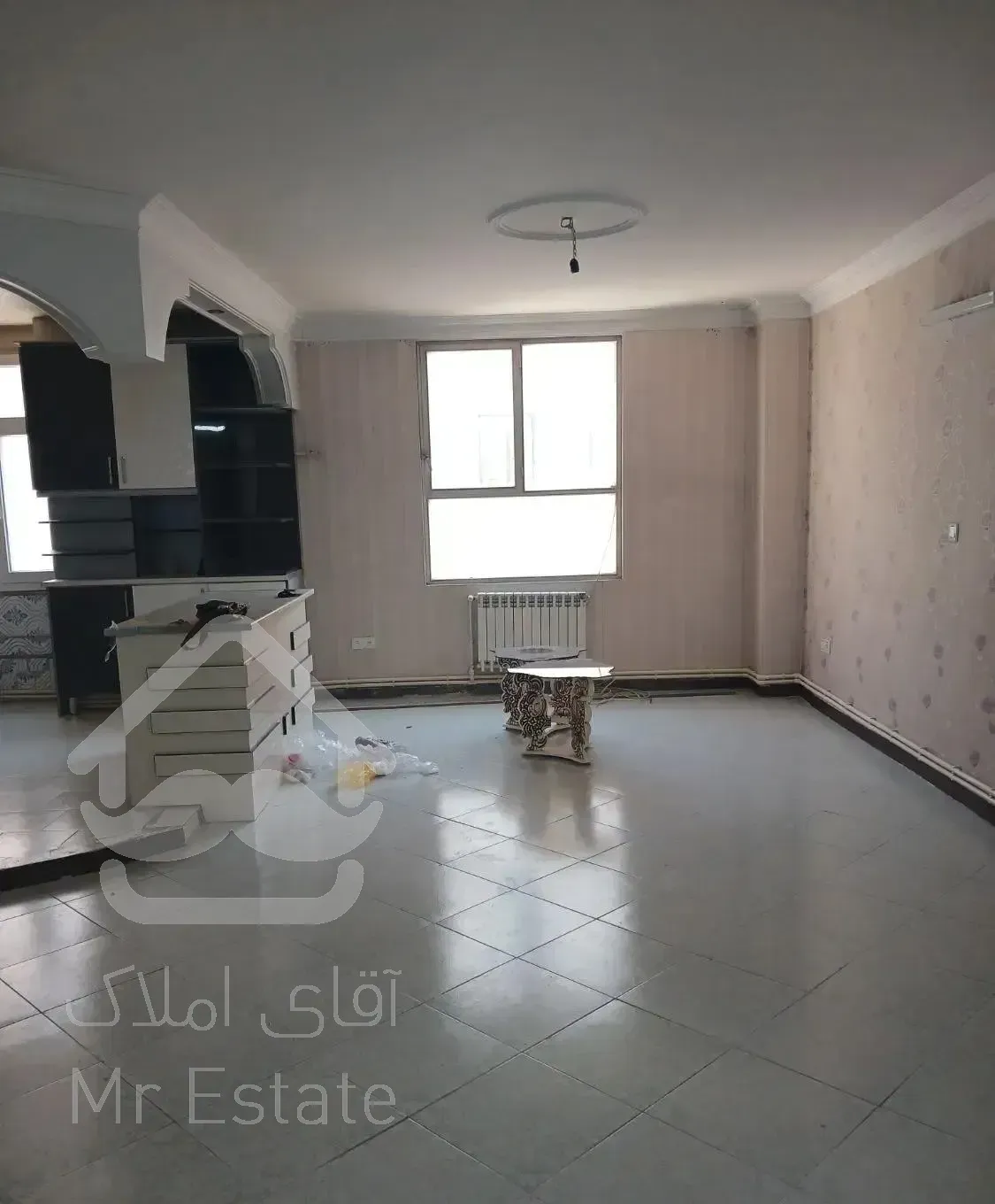 یک واحد اپارتمان مسکونی