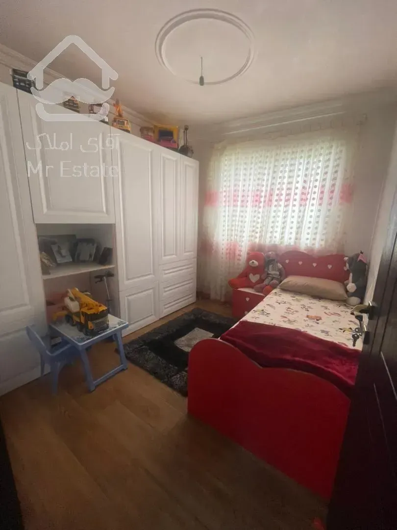 فروش خانه دوبلکس. تهاتر با آپارتمان. 3 خواب. باغ. شخصی‌ساز.