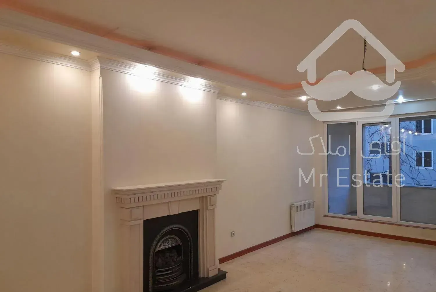 ۱۲۱ متر / ۲ خواب / فول امکانات