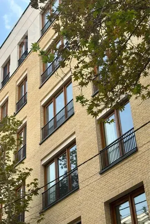 فرمانیه شرقی، مهماندوست /۱۰۵ متر / بازسازی مدرن