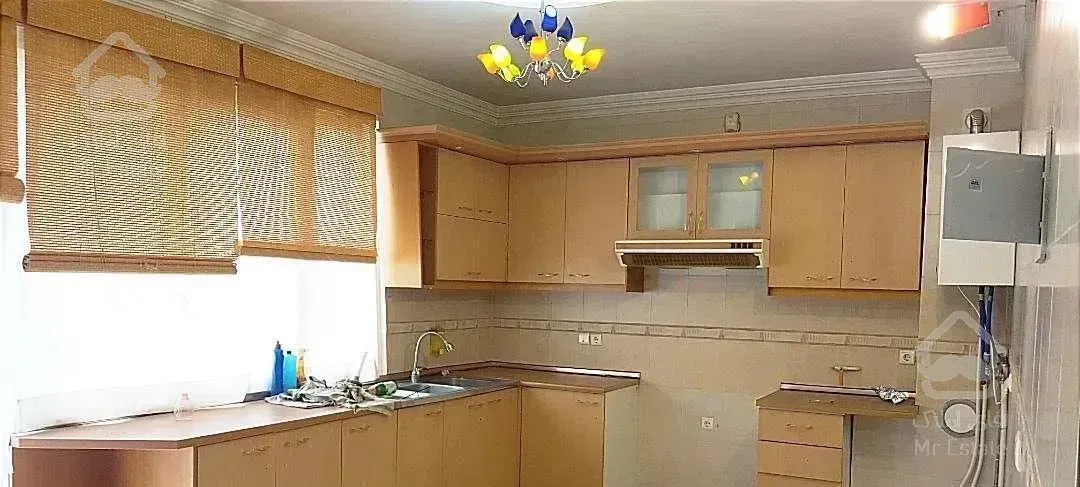 ۱۰۰ متر غرق نور حسابی