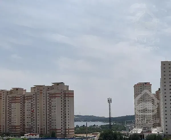 ۱۰۴.۵ متر ویو دریاچه