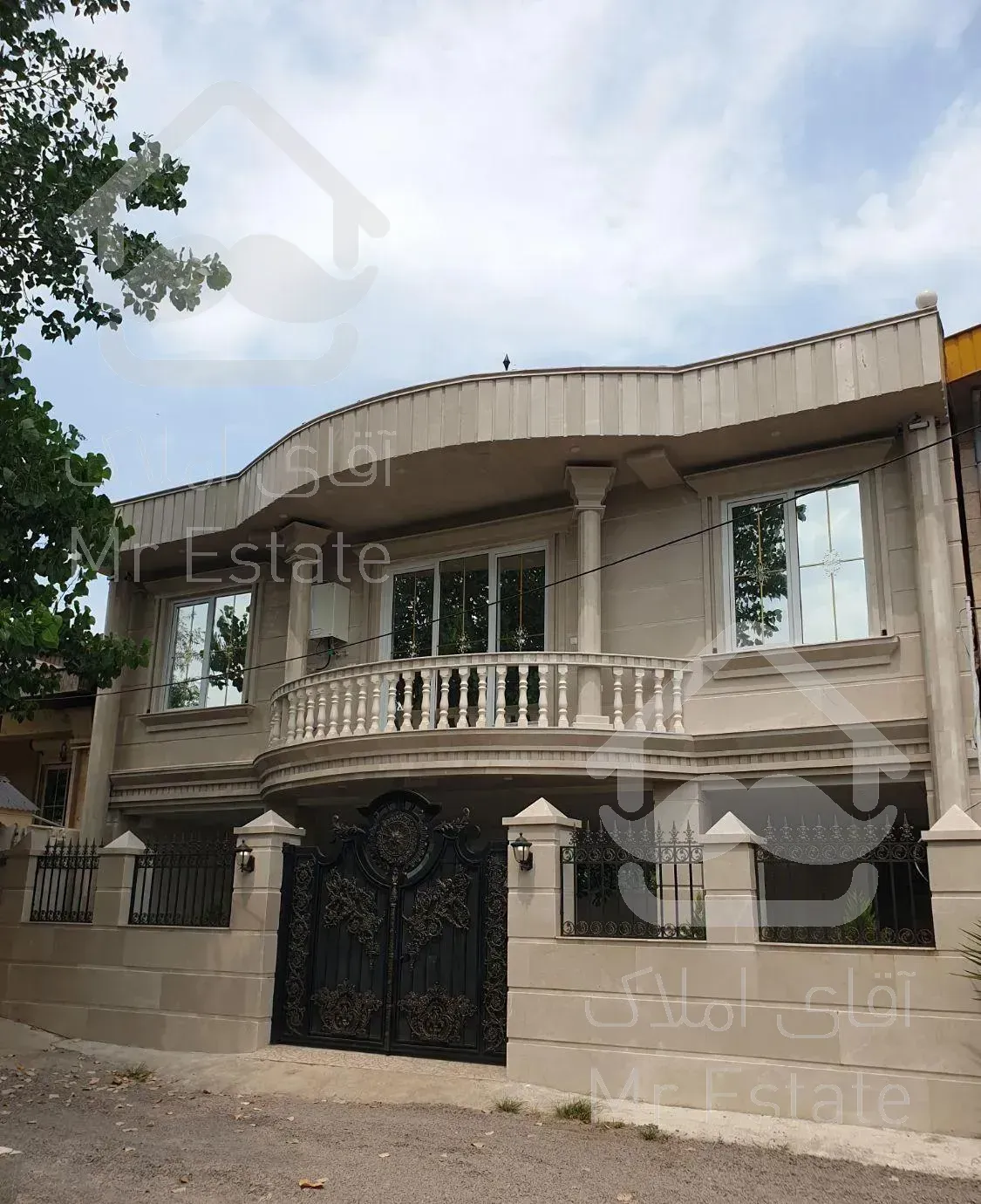 ویلایی نوساز حسین آباد