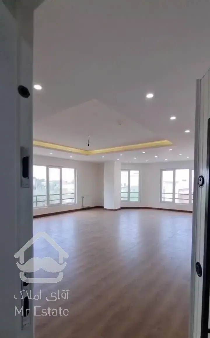 ۱۵۰ متر کلید اول/فول امکانات/گلستان فرد