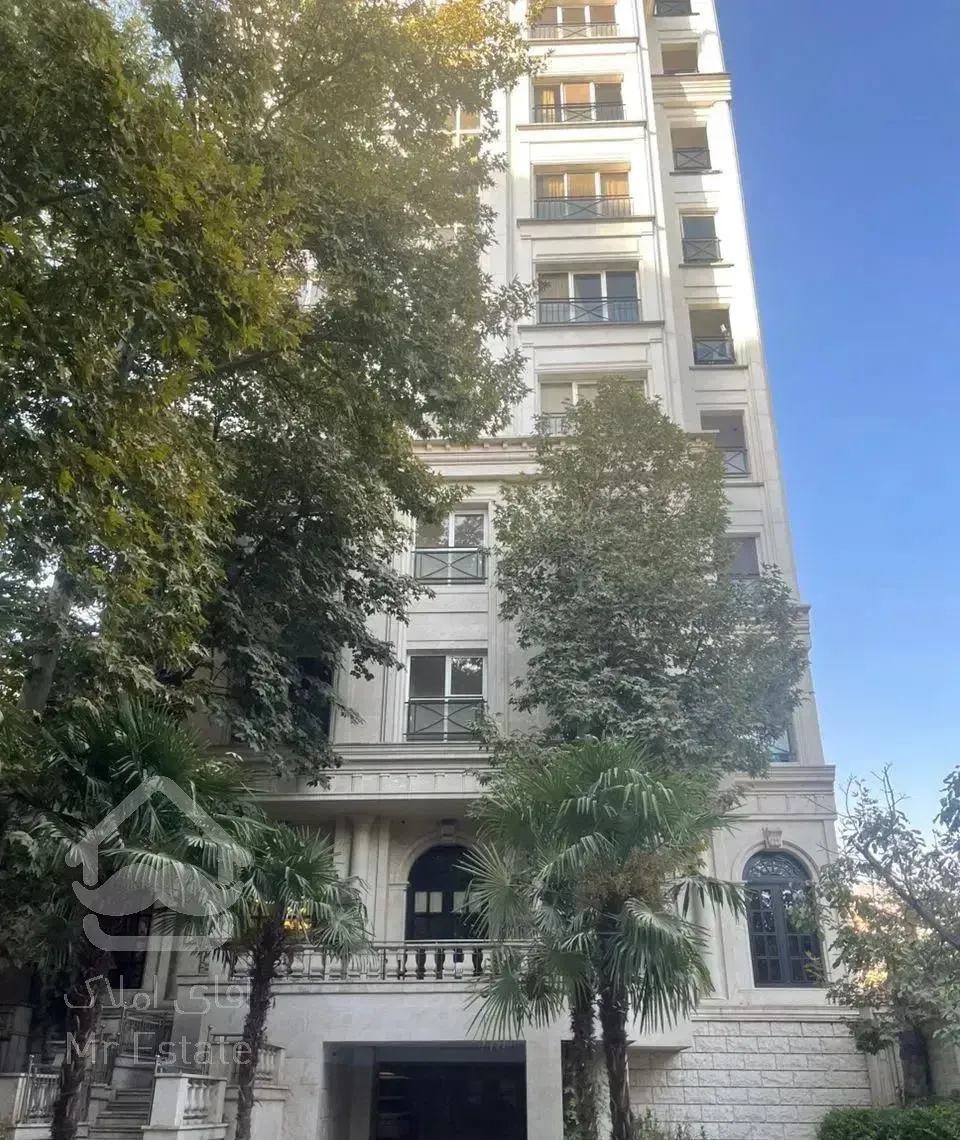 باغ فردوس ۲۰۰ متر ۳ خواب برج باغ