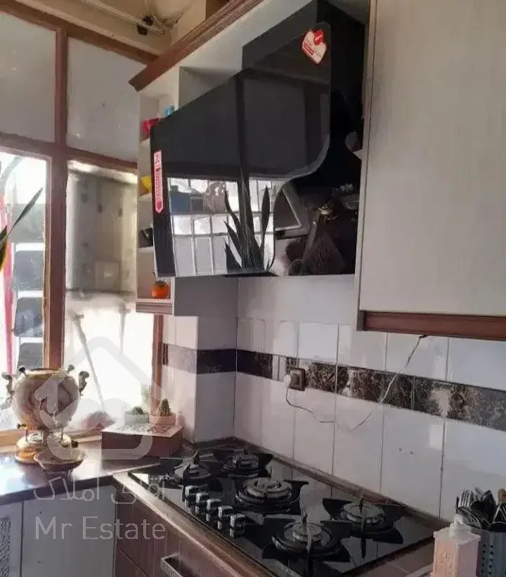 ۶۲متری/تک واحدی/ انباری و بالکن/خوش نقشه