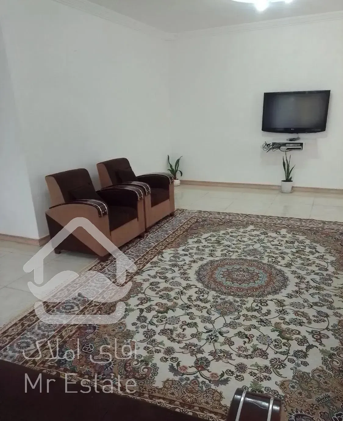 ویلا نوساز با امکانات کامل لب رودخانه ویوشالیزارر