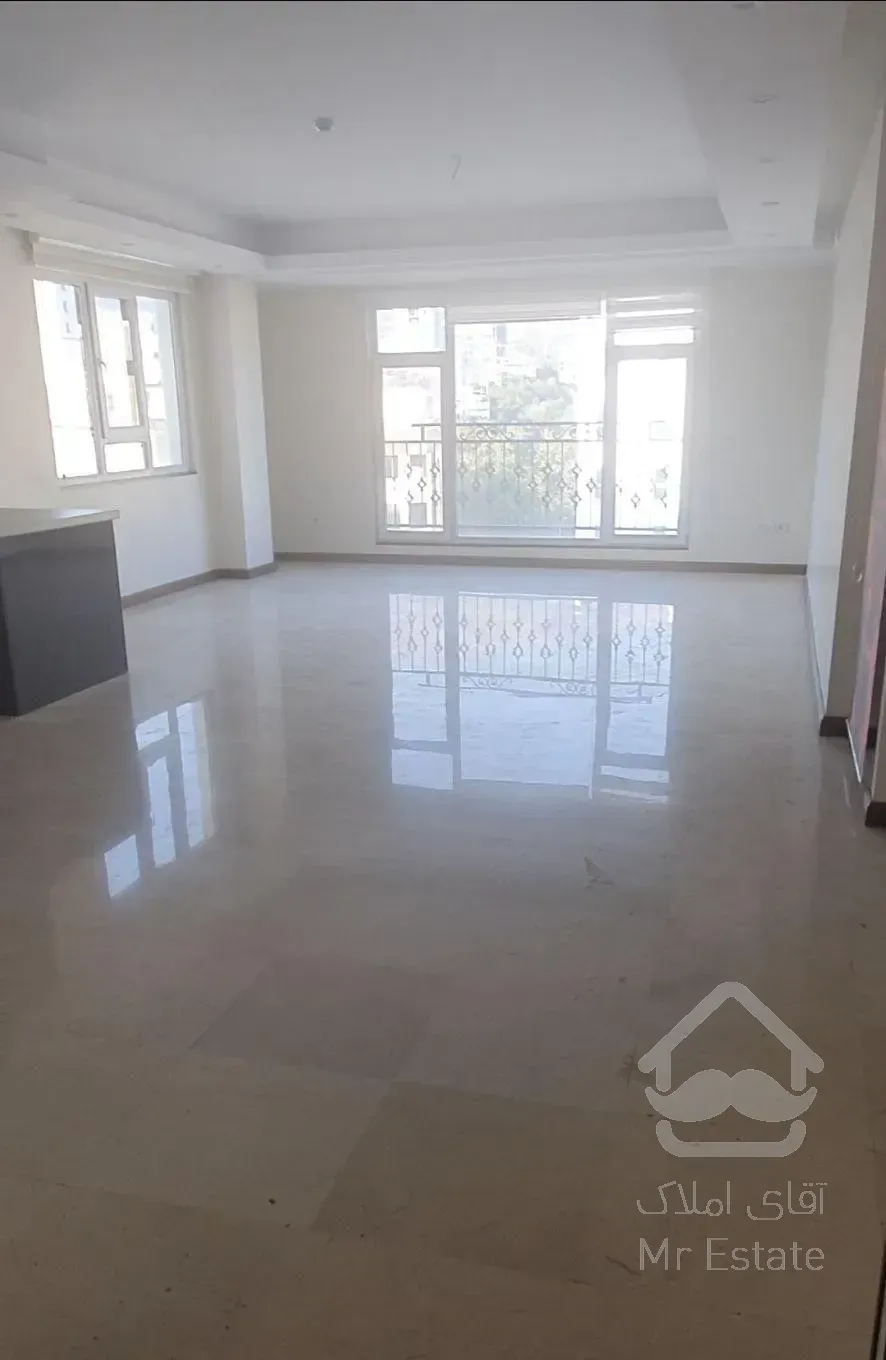 دزاشیب/ ۱۴۰متر/۳خواب/زیر قیمت منطقه