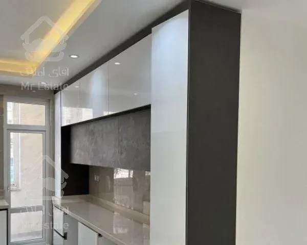 اکباتان. بیمه ۵۸ متر...فول امکانات و پرده خور