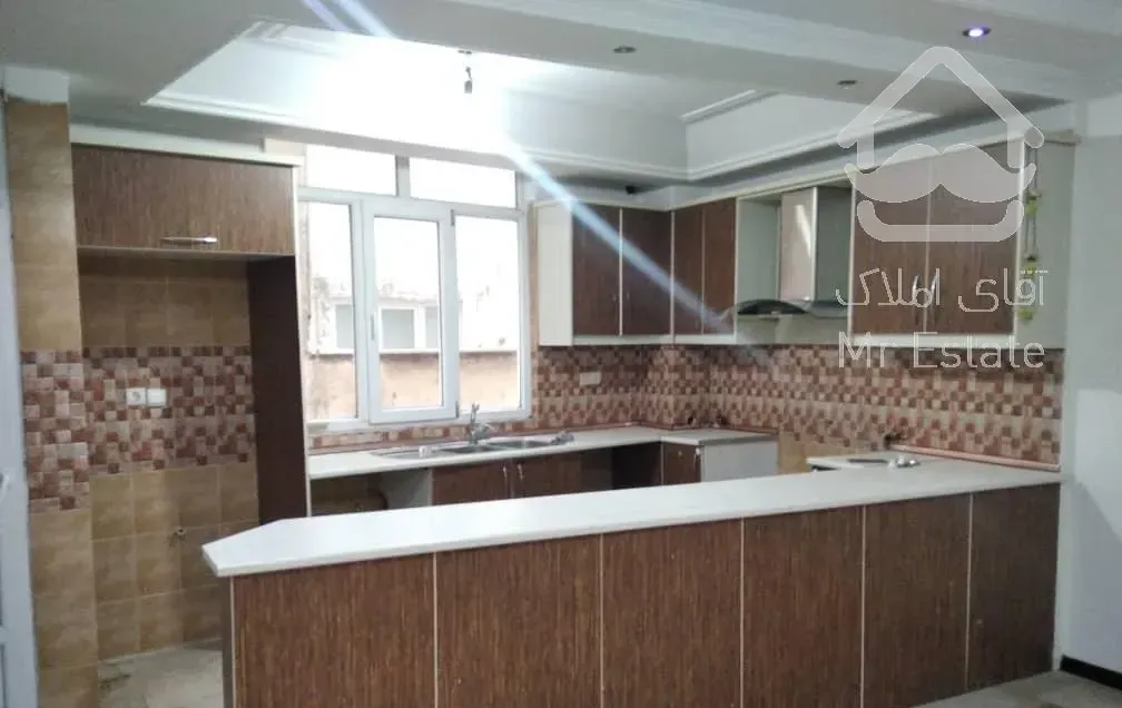 ۷۲ متری دو خواب فول امکانات/استاد معین