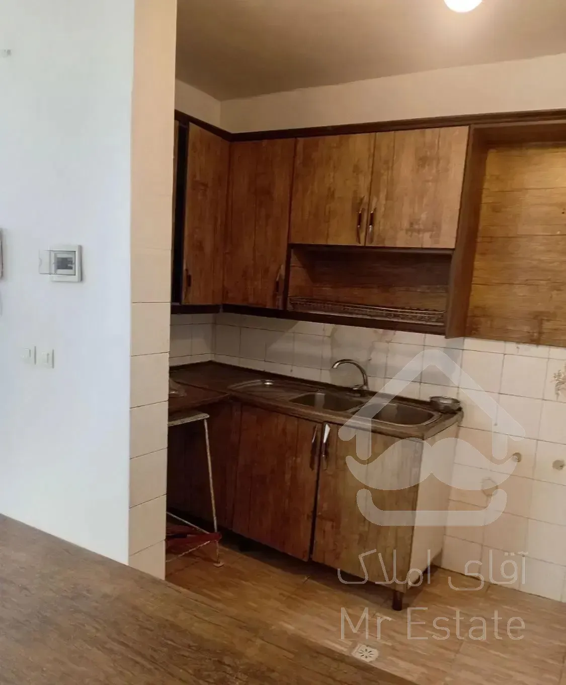 اجاره آپارتمان  ۵۰ متری خ قاسم مهاجر