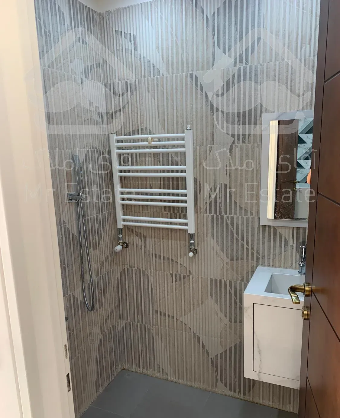 اپارتمان ۱۲۲متری اجاره