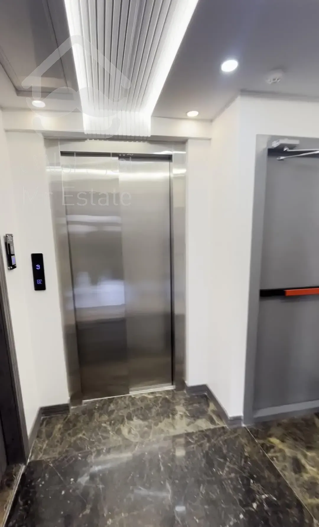 ۱۳۳ متر مدرن/ دو پارکینگ باکس