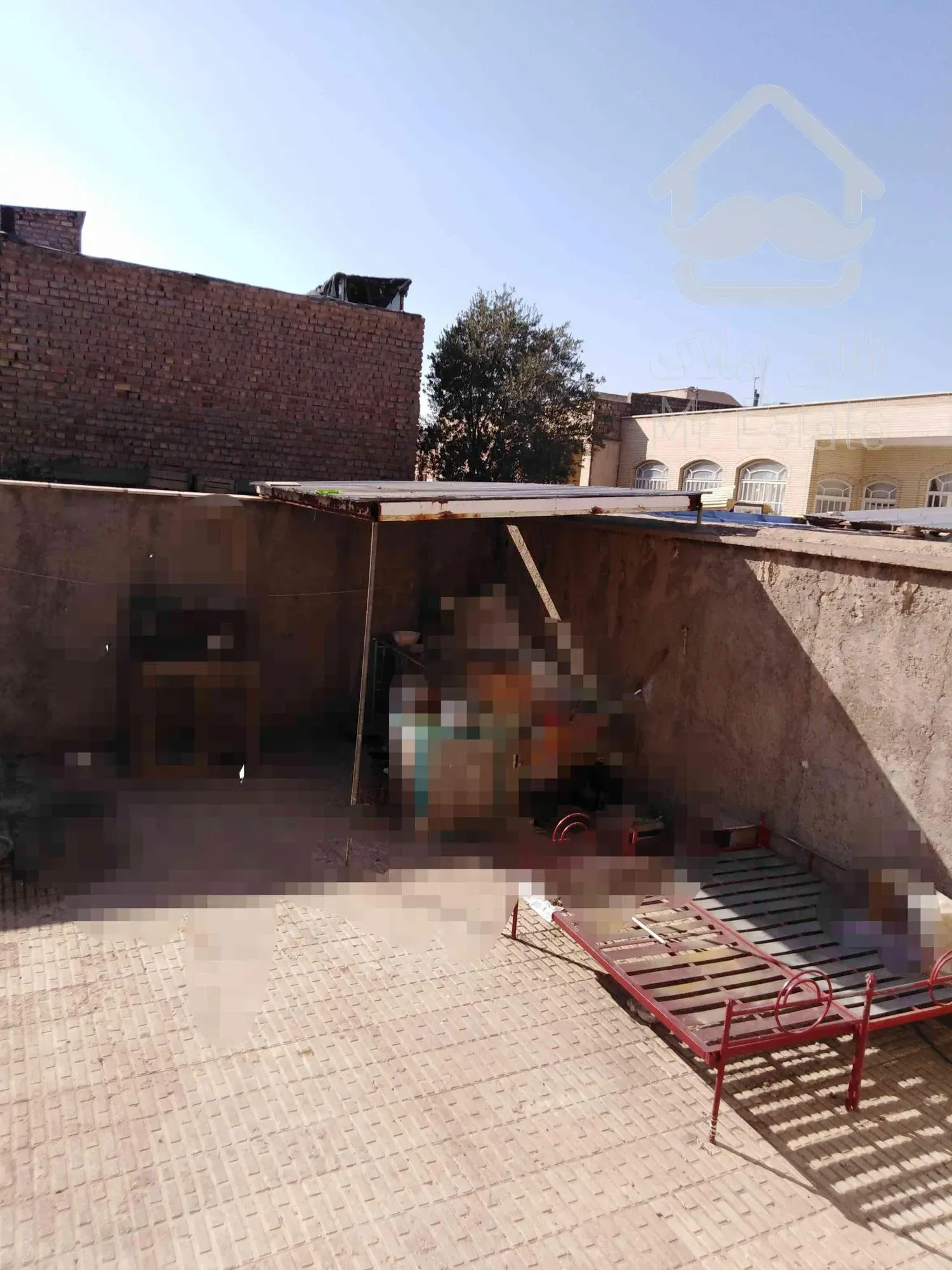 منزل فروشی دو طبقه مسکونی