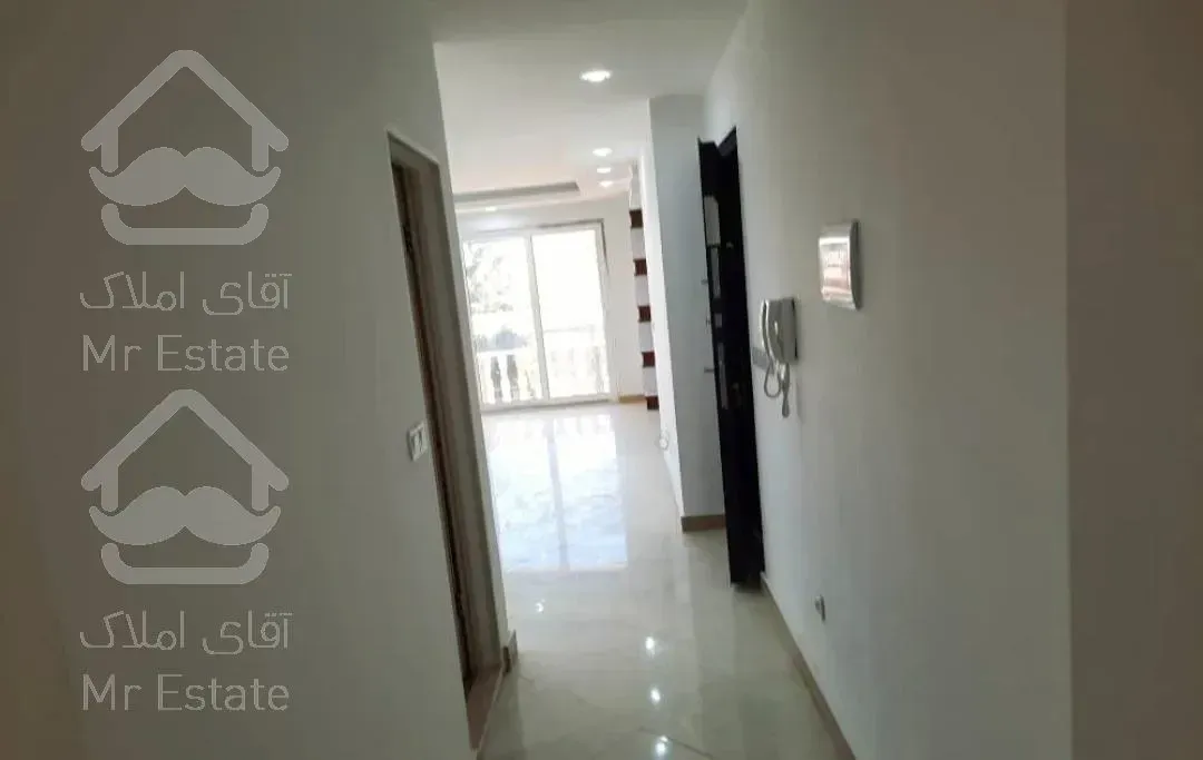 واحد ۱۵۰ متری سه خواب تمیز