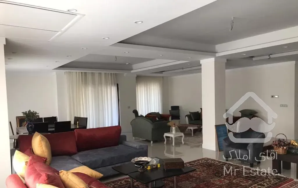 ۲۸۵ متر ۴ خواب در نیاوران جماران