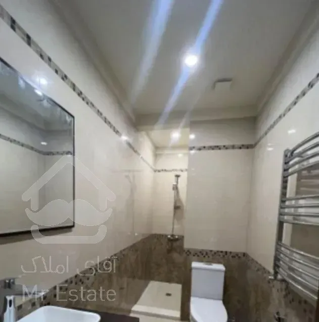 فروش آپارتمان۱۶۰متری۳ خوابه نوسازی شده آجودانیه