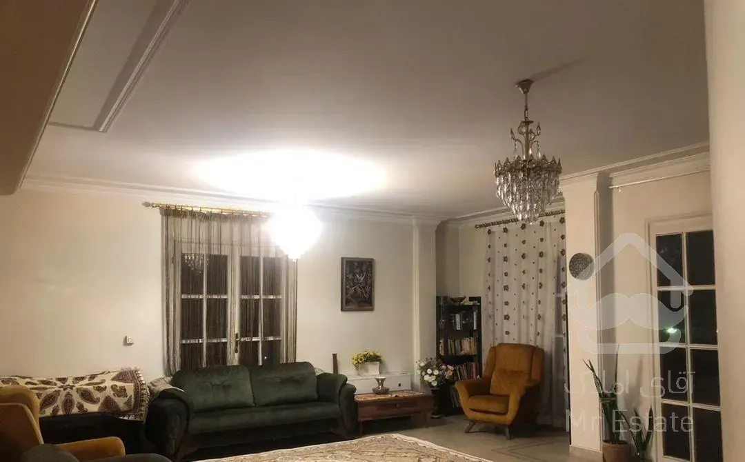 ۱۳۵ متر ابتدا لواسانی غربی اکازیون بهترین خرید