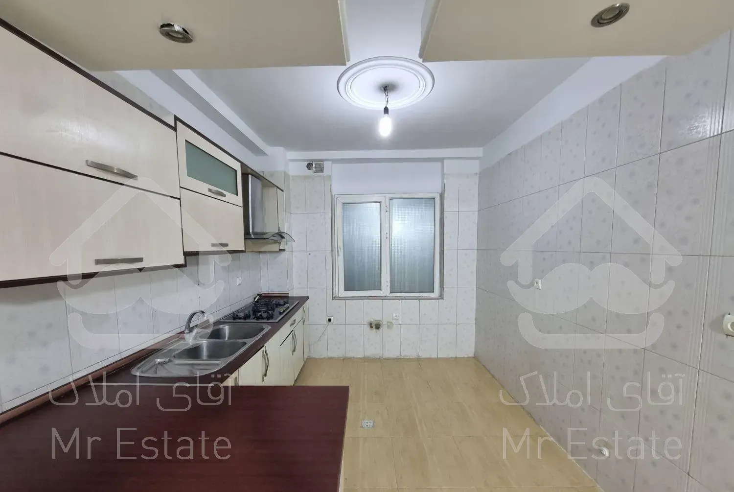 49 متر خ فتحی بن بست 15