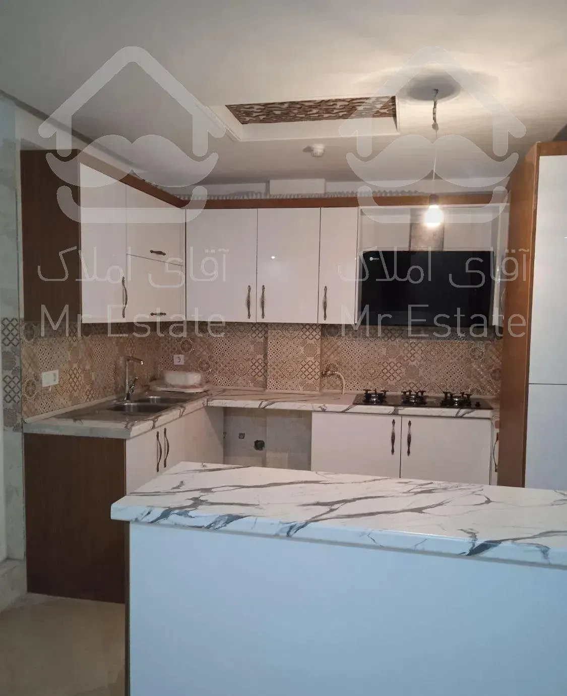 150متری نوساز 2پارکینگ